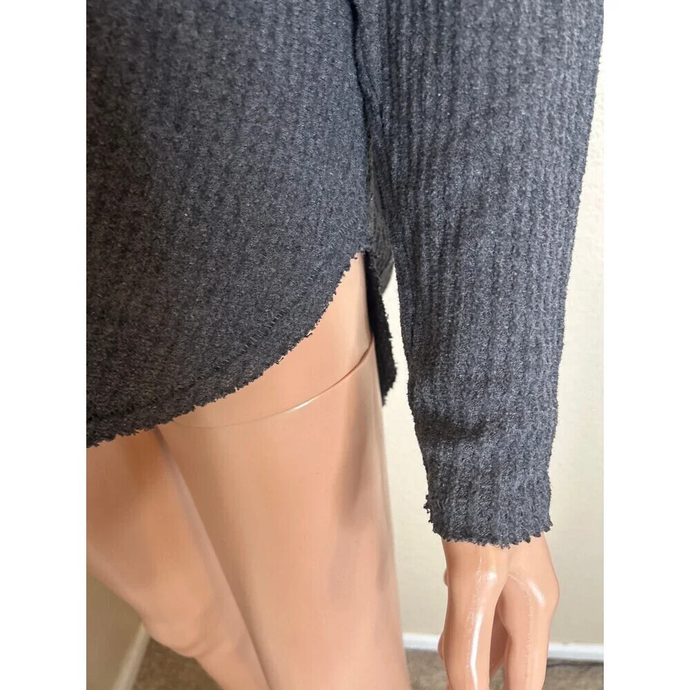 Out from Under Anthropologie waffle knit thermal top blouse SZ M Charcoal gray